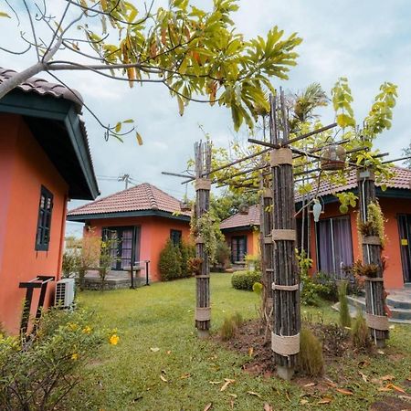 Bayview Resort Ban Chak Phai Exterior photo